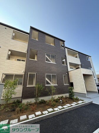 GREEN GABLES FAMIRIA Bの物件内観写真